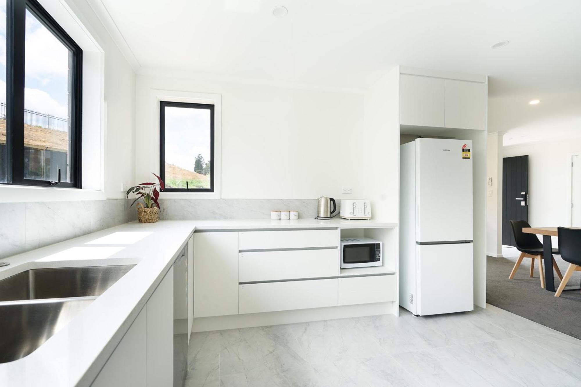 Charming 4Bds House With 3 Bathrooms Brand New Hamilton Zewnętrze zdjęcie